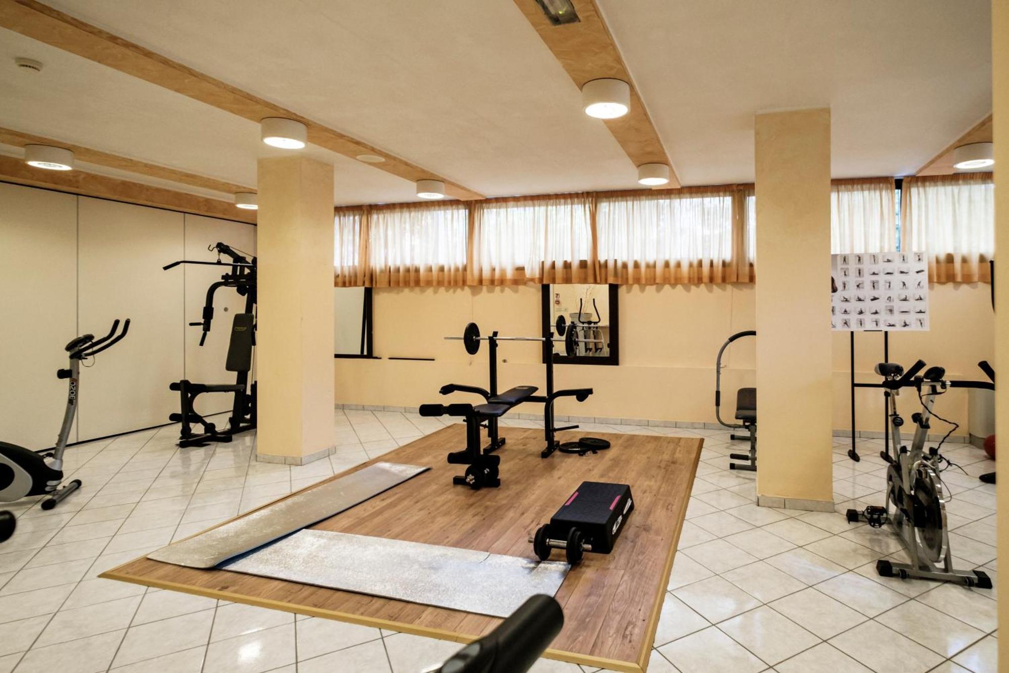 Augustus Hotel Riccione Bagian luar foto